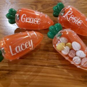 Personalised Easter Carrot, Personalised Easter Gift, Easter Egg Hunt, Chocolate & Candy container dispenser fillable, Chocolate alternative