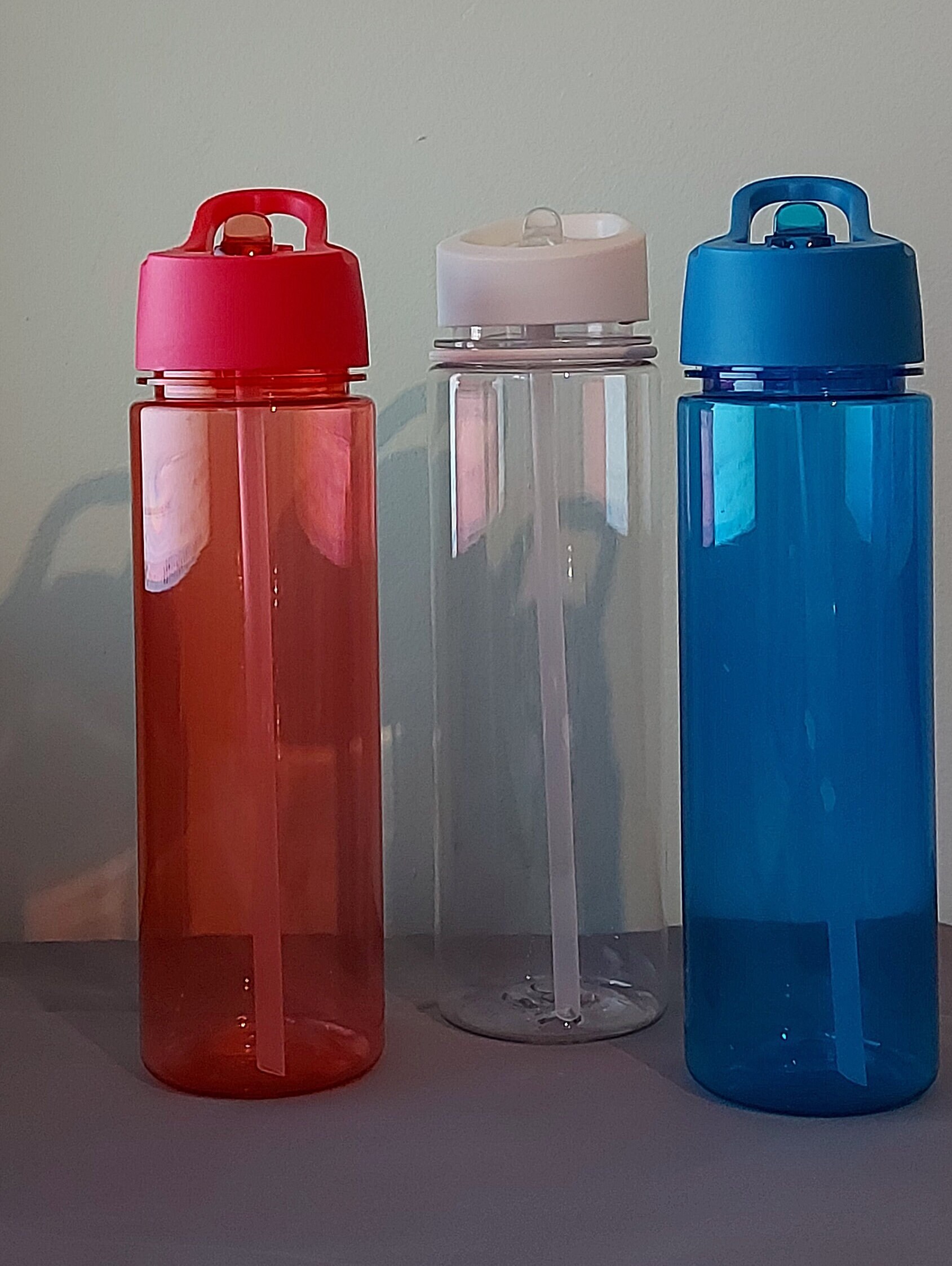Personalised water drinks plastic bottle with straw. Tritan Bottle, Water Tracker Bottle, Back to School, Birthday Gift, Teacher Present - Image 3