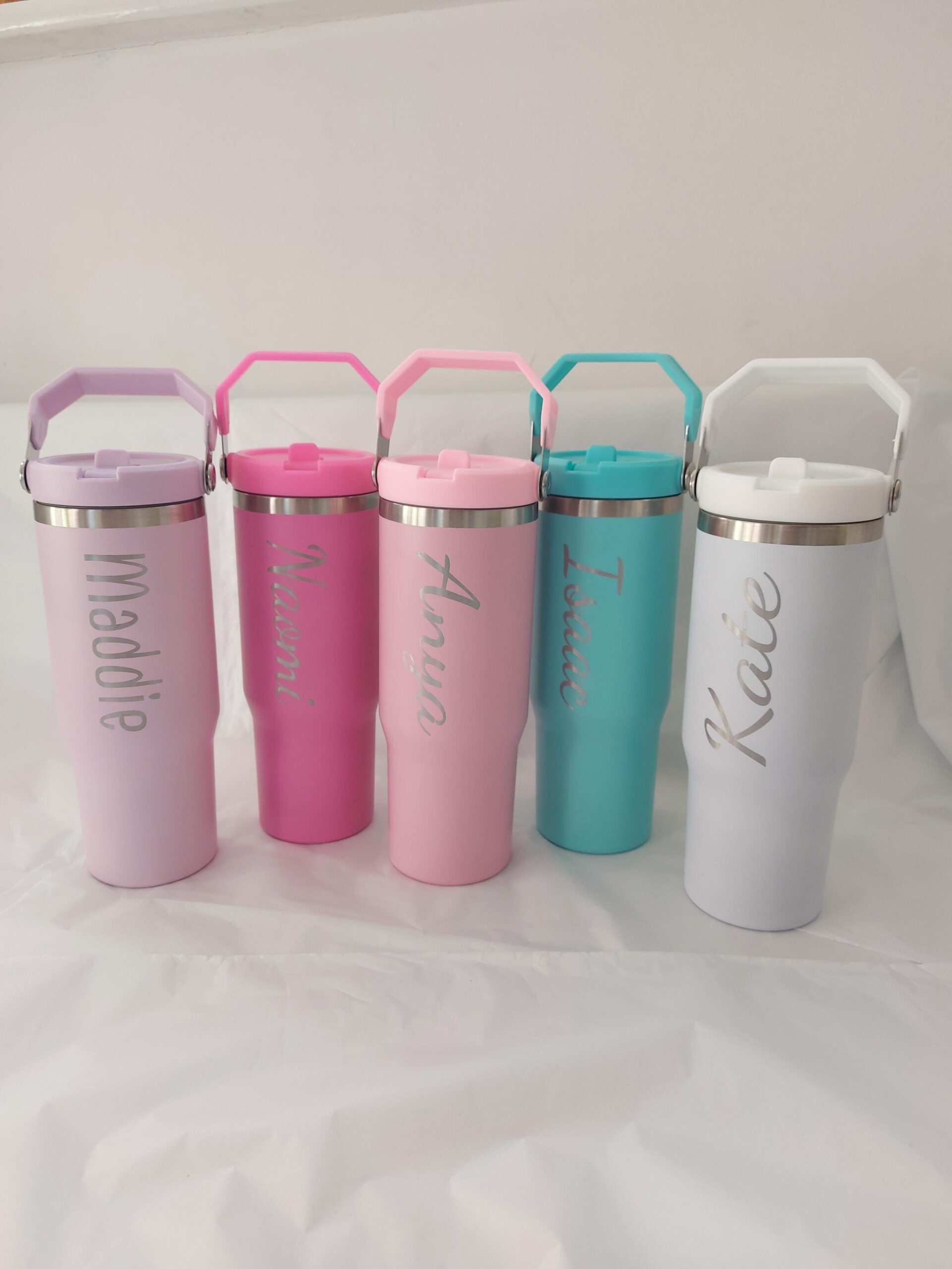 Personalised Engraved large 30oz insulated tumbler with lid handle, cold drinks, Gift for all, 850ml water bottle Back to school leakproof